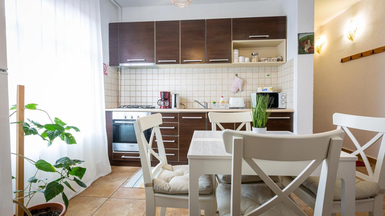 Apartament Superb Historical Center Brașov