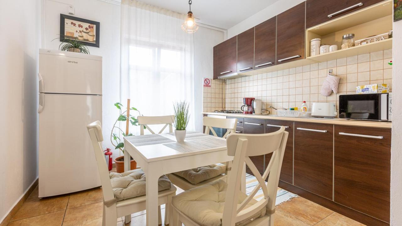 Superb Historical Center Apartamento Braşov